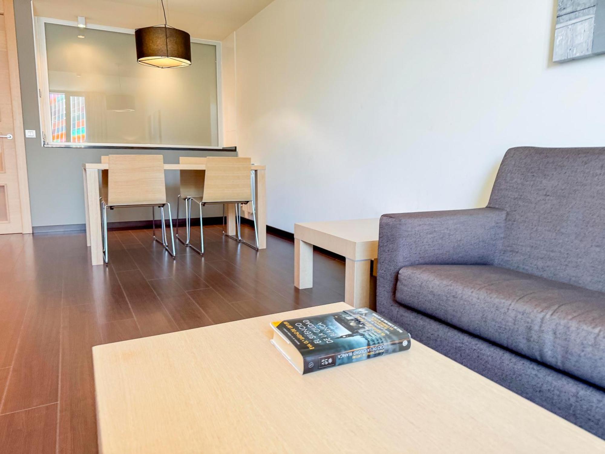 ויטוריה-גאסטייז Hotel Jardines De Uleta Suites מראה חיצוני תמונה