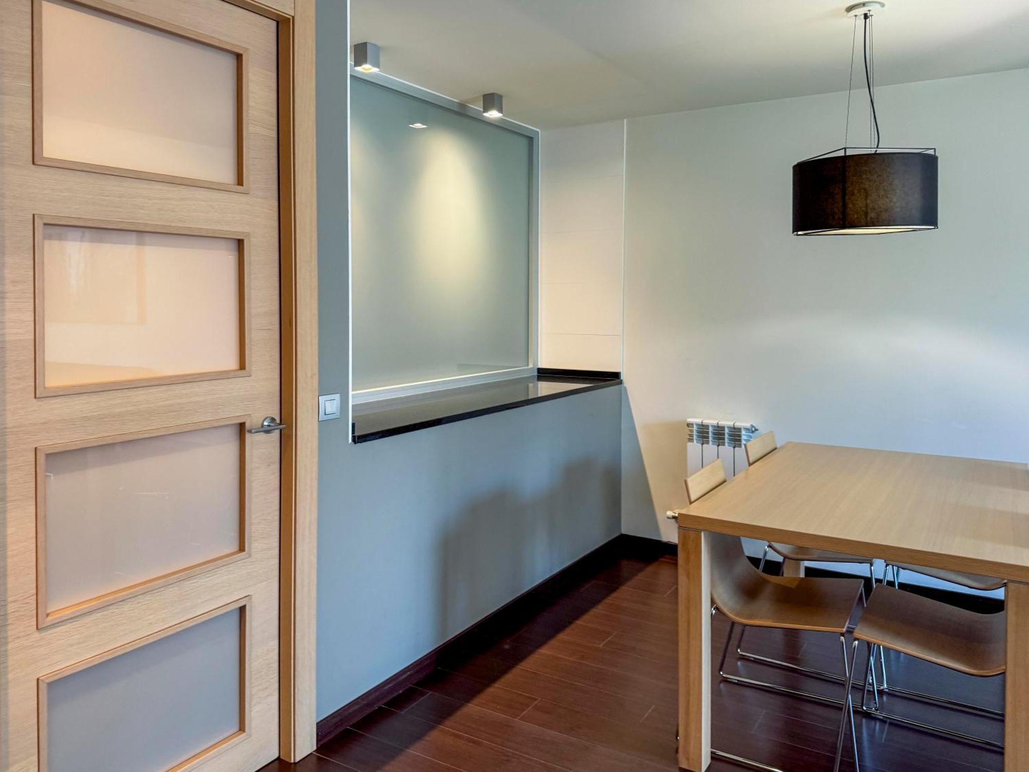 ויטוריה-גאסטייז Hotel Jardines De Uleta Suites מראה חיצוני תמונה