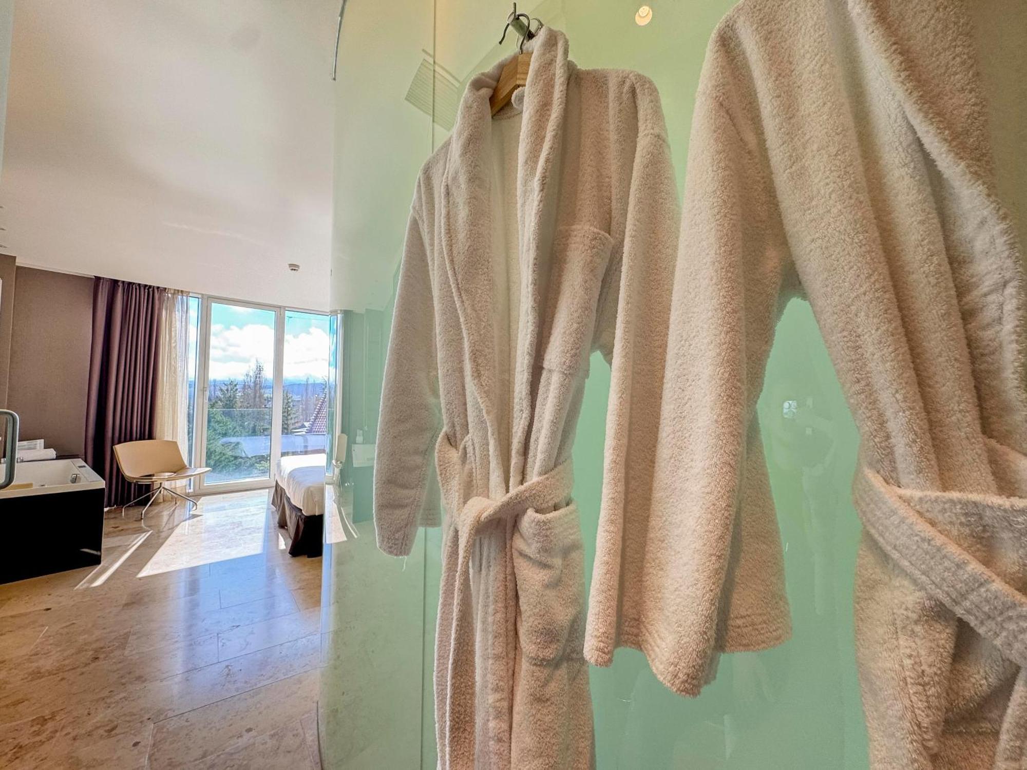 ויטוריה-גאסטייז Hotel Jardines De Uleta Suites מראה חיצוני תמונה